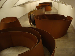 Instalaci&oacute;n en el Guggenheim - Richard Serra, Premio Pr&iacute;ncipe de Asturias de las Artes, 2010